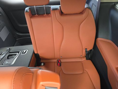 New 2026 Kia Carnival SX Prestige FWD image 18