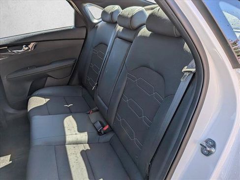 Used 2024 Kia Forte GT-Line FWD image 17