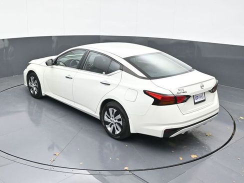 Used 2024 Nissan Altima 2.5 S image 56
