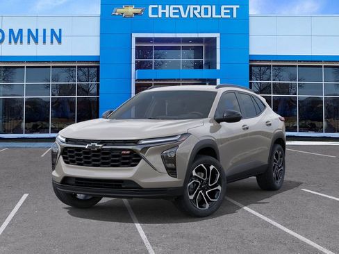 New 2026 Chevrolet Trax RS w/ Driver Confidence Package image 6