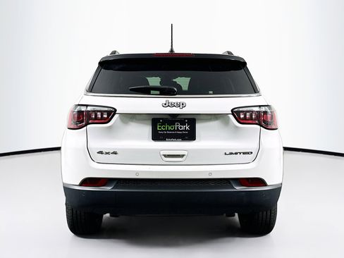 Used 2025 Jeep Compass Limited image 7