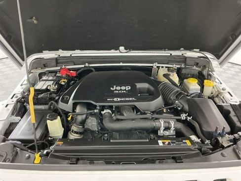 Used 2021 Jeep Wrangler Unlimited Sport w/ Sun And Sound Package AWD/4WD image 29