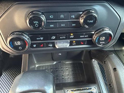 Used 2024 Ford Bronco Raptor w/ Interior Carbon Fiber Pack 6 AWD/4WD image 33
