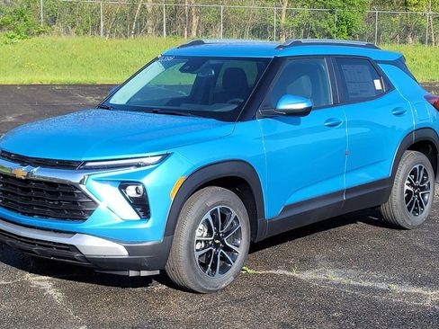 New 2026 Chevrolet TrailBlazer LT FWD image 5