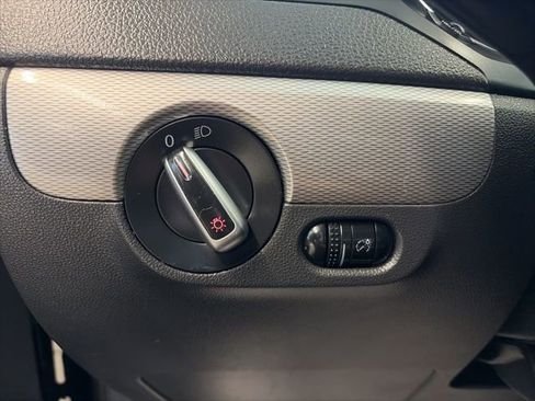 Used 2015 Volkswagen Jetta SE FWD image 15