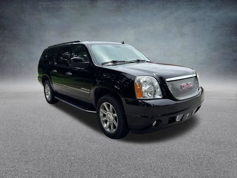 Used 2009 GMC Yukon XL Denali AWD/4WD image 8