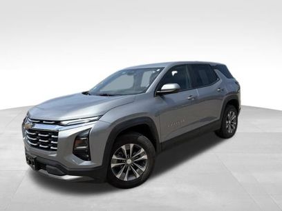 Used 2025 Chevrolet Equinox LT