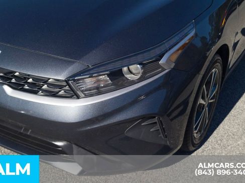 Used 2023 Kia Forte LXS image 12