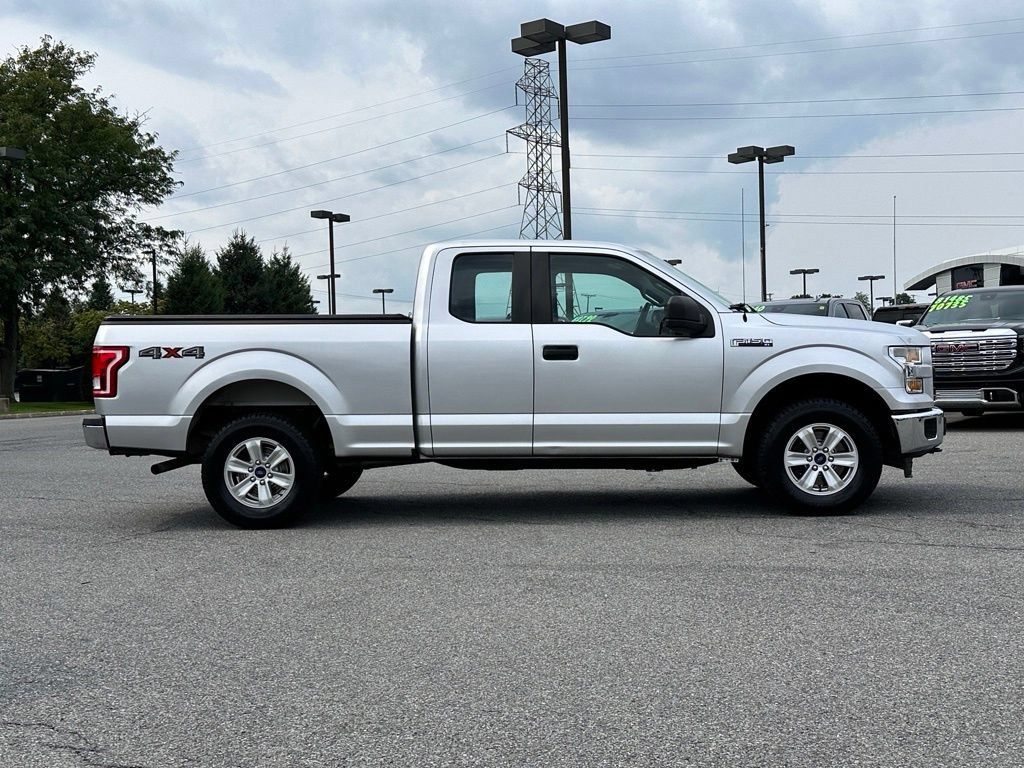 Used 2015 Ford F150 XL w/ Equipment Group 101A Mid AWD/4WD image 3
