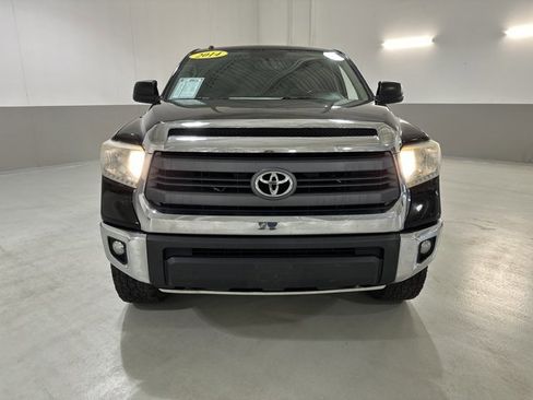 Used 2014 Toyota Tundra SR5 image 2