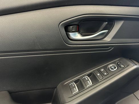 Used 2023 Honda Accord LX image 10