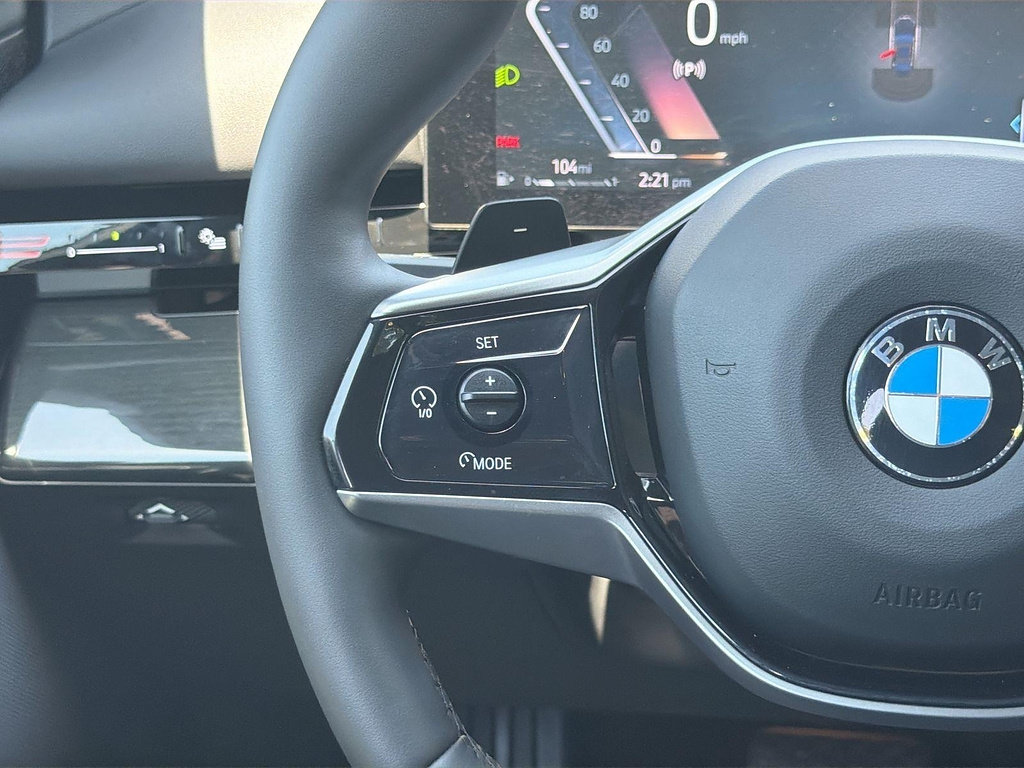 Used 2025 BMW 530i RWD image 9