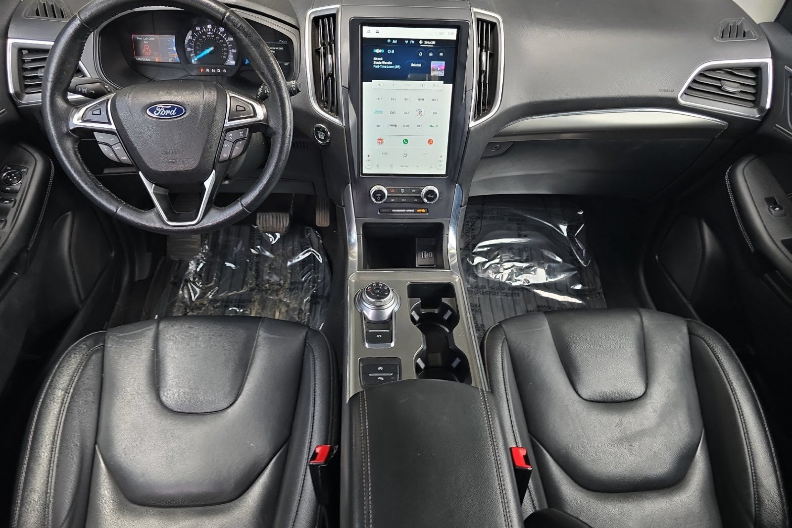 Used 2022 Ford Edge Titanium AWD/4WD image 10