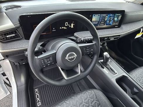 New 2026 Nissan Kicks SV w/ SV Premium Package image 10