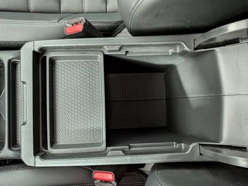 Used 2024 Honda CR-V EX-L image 24