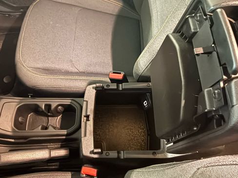 Used 2024 Jeep Wrangler Unlimited Sport image 25