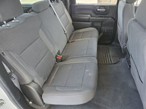 Used 2024 Chevrolet Silverado 2500 Custom w/ Custom Value Package AWD/4WD image 27