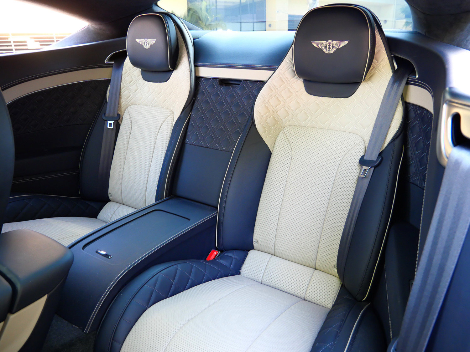 Used 2022 Bentley Continental GT AWD/4WD image 24