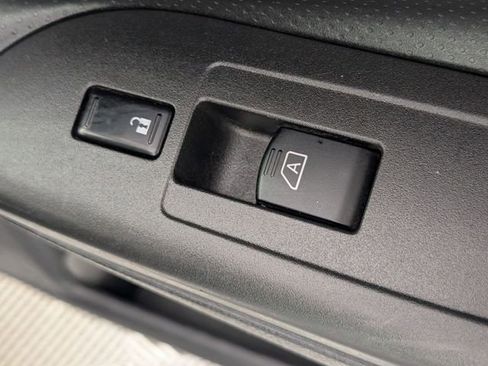 Used 2020 Nissan NV200 SV w/ Back Door Glass Package image 27