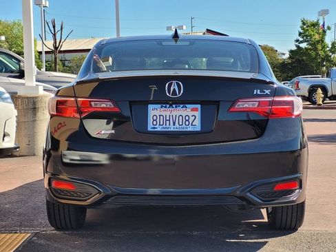 Used 2018 Acura ILX FWD image 7