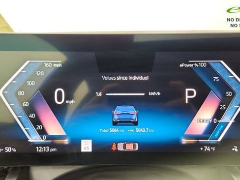 Used 2025 BMW i5 xDrive40 w/ Premium Package AWD/4WD image 37