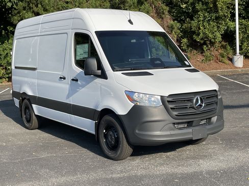 New 2025 Mercedes-Benz Sprinter 2500 image 4