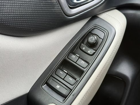 Used 2022 Subaru Forester Premium AWD/4WD image 37