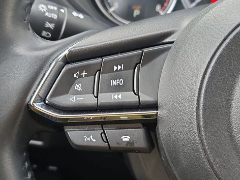 Certified 2025 MAZDA CX-5 AWD 2.5 S w/ Select Package image 12