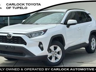 Used 2021 Toyota RAV4 XLE image 1