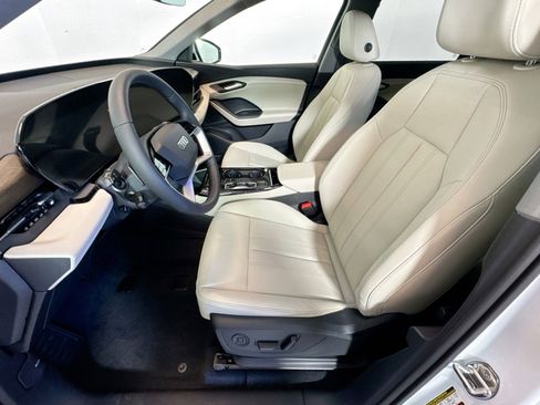 New 2025 Audi Q6 e-tron Premium image 17