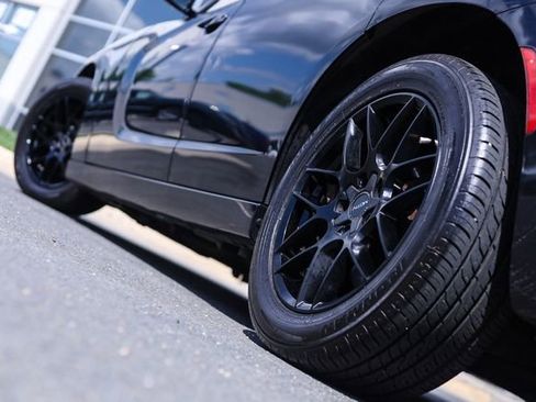 Used 2015 Dodge Charger SE w/ Sport Appearance Group RWD image 19