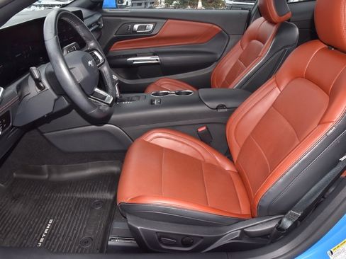 Certified 2025 Ford Mustang Premium image 14