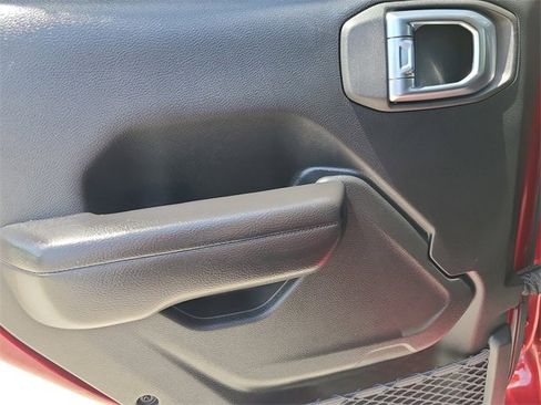 Used 2021 Jeep Wrangler Unlimited Rubicon image 33