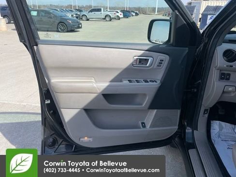 Used 2011 Honda Pilot Touring image 17