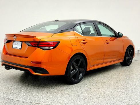 Used 2024 Nissan Sentra SR w/ SR Premium Package image 5