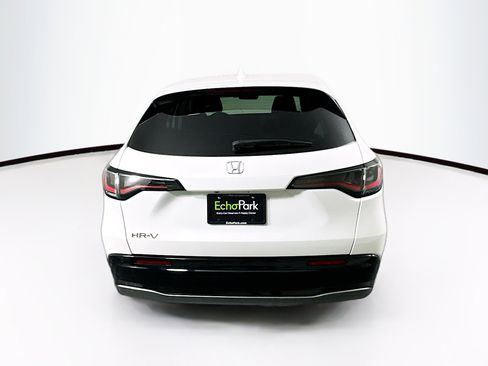 Used 2025 Honda HR-V EX-L image 7