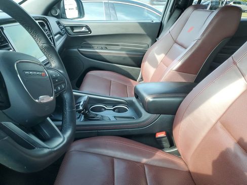 Used 2025 Dodge Durango GT AWD/4WD image 8