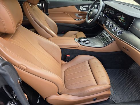 Used 2023 Mercedes-Benz E 450 Cabriolet image 3