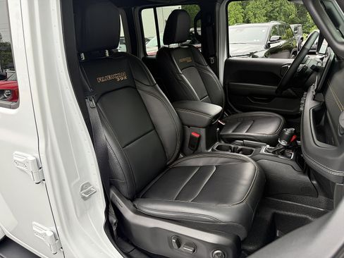 Used 2025 Jeep Wrangler Unlimited Rubicon 392 AWD/4WD image 15