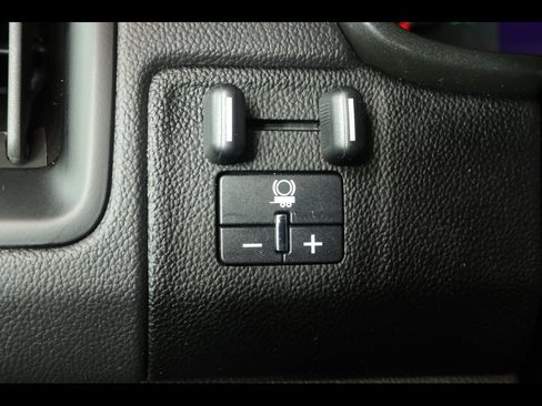 Used 2021 Chevrolet Colorado ZR2 image 13