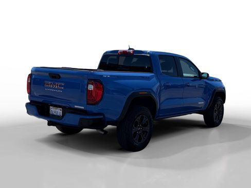 Used 2025 GMC Canyon Elevation w/ Convenience Package AWD/4WD image 5
