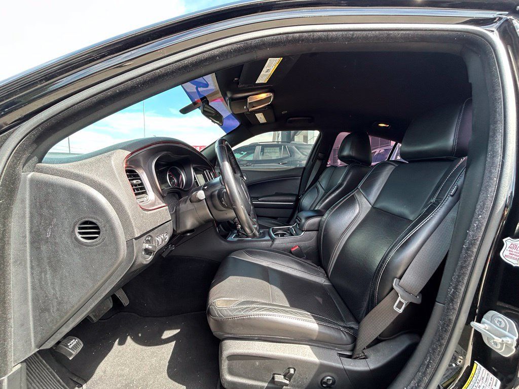 Used 2021 Dodge Charger SXT w/ Leather Interior Group RWD image 7