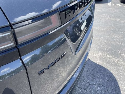 New 2026 Land Rover Range Rover Evoque Hoxton AWD/4WD image 8
