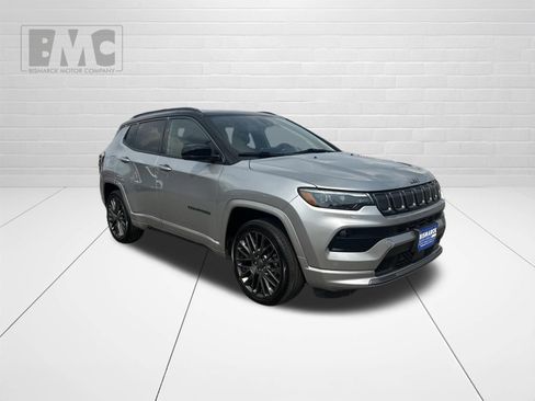 Used 2022 Jeep Compass High Altitude AWD/4WD image 2