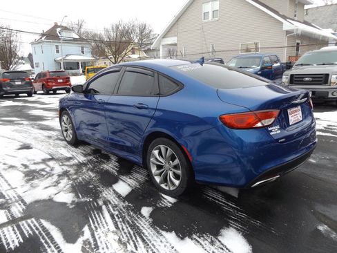 Used 2015 Chrysler 200 S w/ Navigation & Sound Group I image 10