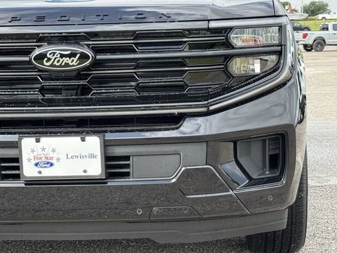 Certified 2026 Ford Expedition Platinum AWD/4WD image 9