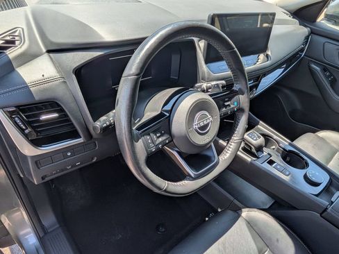Certified 2024 Nissan Rogue SL AWD/4WD image 11