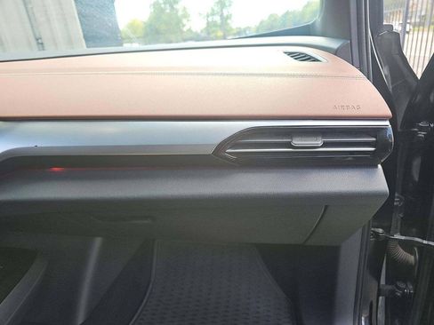 Used 2021 Volkswagen ID.4 Pro S w/ Gradient Package RWD image 12