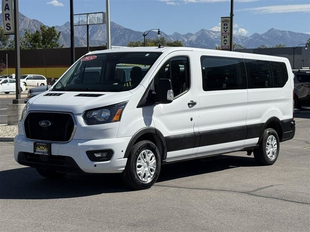Used 2024 Ford Transit 350 XLT RWD image 3