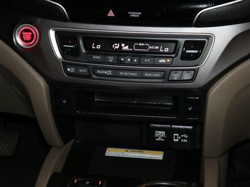 Used 2022 Honda Pilot Special Edition image 48